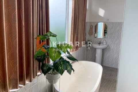 4 bedrooms Villa in Ungasan, Badung, Indonesia No. 12810 5