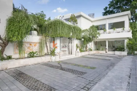 Вилла с 3 спальнями в Легиан, Kuta, Бадунг, Индонезия № 12813 15