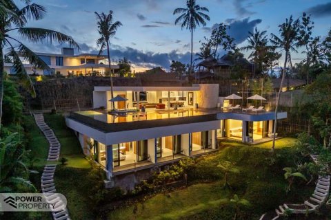 Вилла с 4 спальнями в Убуд, Гианьяр, Индонезия № 9765