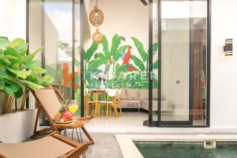 2 bedrooms Villa in Kerobokan, Badung, Indonesia No. 12386 2