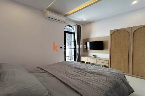 2 bedrooms Villa in Kuta, Badung, Indonesia No. 12387 12