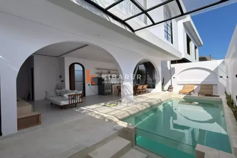 2 bedrooms Villa in Kuta, Badung, Indonesia No. 12387