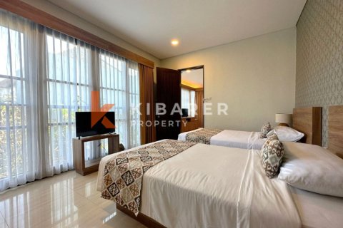 3 bedrooms Villa in Jimbaran, Badung, Indonesia No. 13063 10