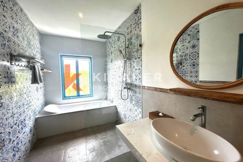 3 bedrooms Villa in Denpasar, Indonesia No. 13066 9