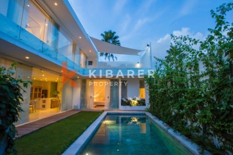 3 bedrooms Villa in Tibubeneng, Badung, Indonesia No. 12438