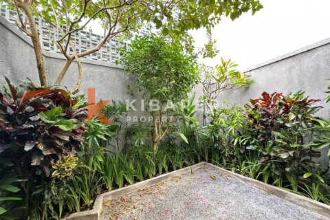 2 bedrooms Villa in Canggu, Badung, Indonesia No. 12435 6