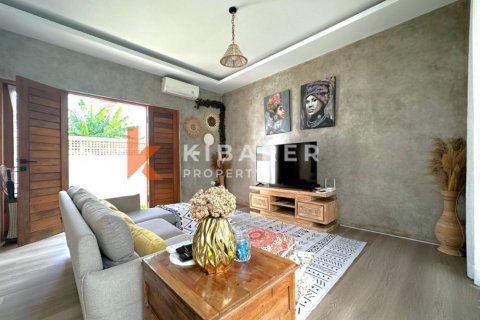 3 bedrooms Villa in Tibubeneng, Badung, Indonesia No. 12437 24