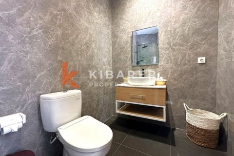 3 bedrooms Villa in Tibubeneng, Badung, Indonesia No. 12437 20