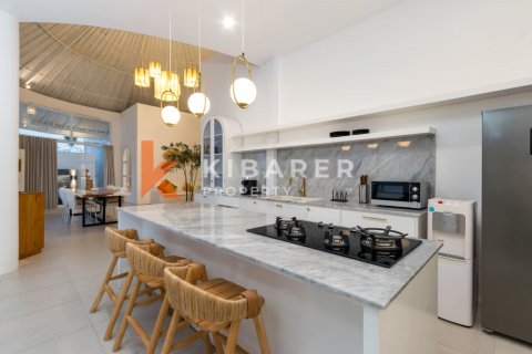 3 bedrooms Villa in Tibubeneng, Badung, Indonesia No. 12434 26