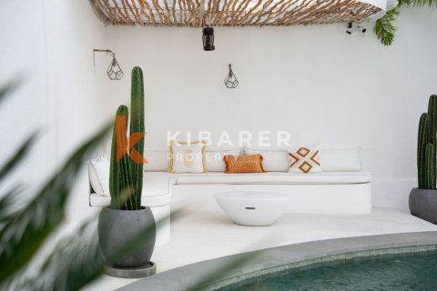 3 bedrooms Villa in Tibubeneng, Badung, Indonesia No. 12434 12
