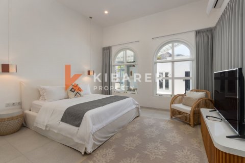 3 bedrooms Villa in Tibubeneng, Badung, Indonesia No. 12434 30