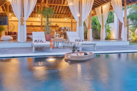 2 bedrooms Villa in Kerobokan, Badung, Indonesia No. 12440 7