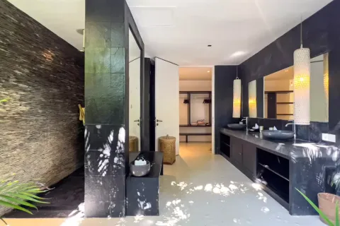 5 bedrooms Villa in Badung, Indonesia No. 10695 18