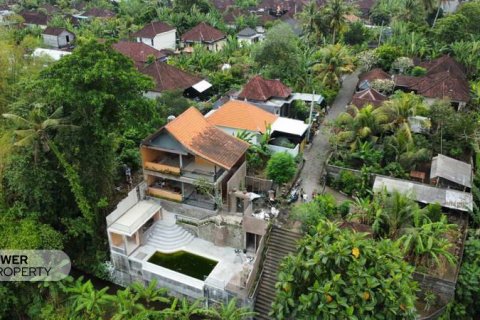 270m2 Land in Tabanan, Indonesia No. 13347 3