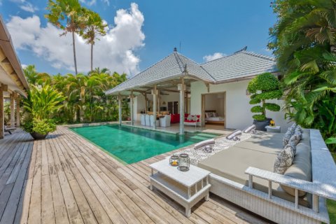 Вилла с 4 спальнями в Seminyak, Бадунг, Индонезия № 10461 12