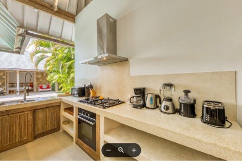 Вилла с 4 спальнями в Seminyak, Бадунг, Индонезия № 10461 20