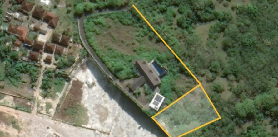 Земельный участок в Nusa Dua, Бадунг, Индонезия № 11520