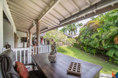 4 bedrooms Villa in Badung, Indonesia No. 10987 8