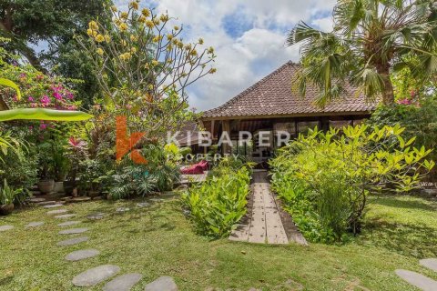 5 bedrooms Villa in Badung, Indonesia No. 12333 5