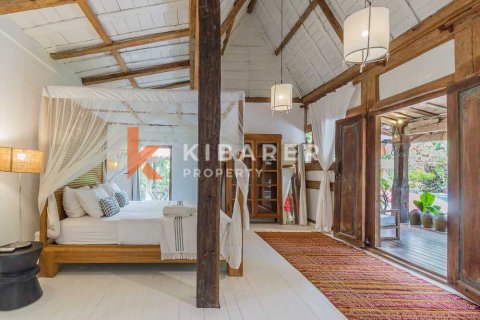 5 bedrooms Villa in Badung, Indonesia No. 12333 12