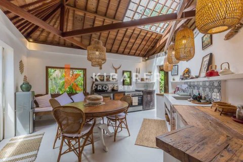 5 bedrooms Villa in Badung, Indonesia No. 12333 15