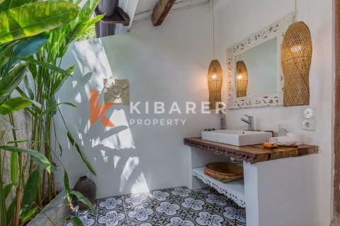 5 bedrooms Villa in Badung, Indonesia No. 12333 9