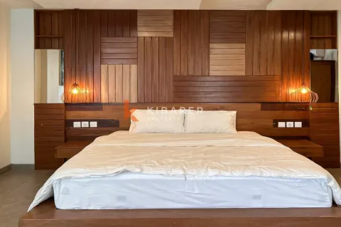 4 bedrooms Villa in South Kuta, Badung, Indonesia No. 12335 23
