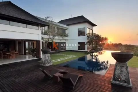 3 bedrooms Villa in Ungasan, Badung, Indonesia No. 12337 2