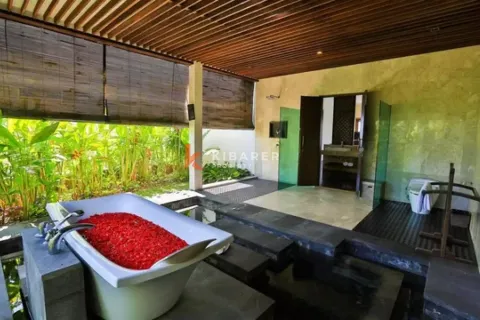 3 bedrooms Villa in Ungasan, Badung, Indonesia No. 12337 13
