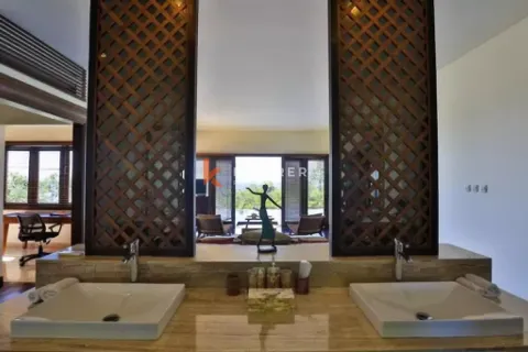 3 bedrooms Villa in Ungasan, Badung, Indonesia No. 12337 5