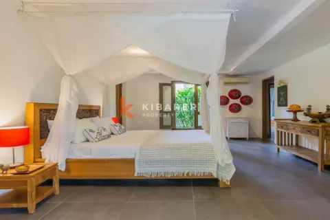 4 bedrooms Villa in Badung, Indonesia No. 12332 14
