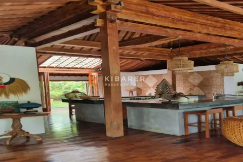 4 bedrooms Villa in Badung, Indonesia No. 12332 9