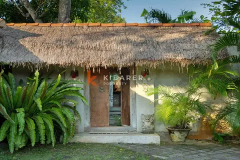 4 bedrooms Villa in Badung, Indonesia No. 12332 4