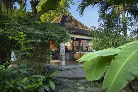 4 bedrooms Villa in Badung, Indonesia No. 12332 3