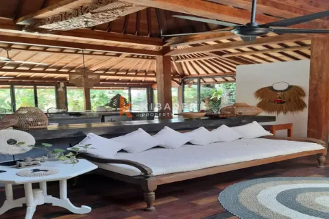 4 bedrooms Villa in Badung, Indonesia No. 12332 8