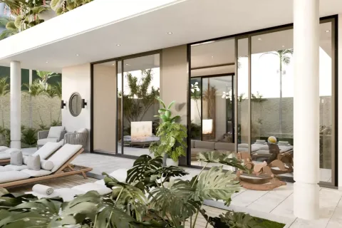 4 bedrooms Villa in Tibubeneng, Badung, Indonesia No. 10651