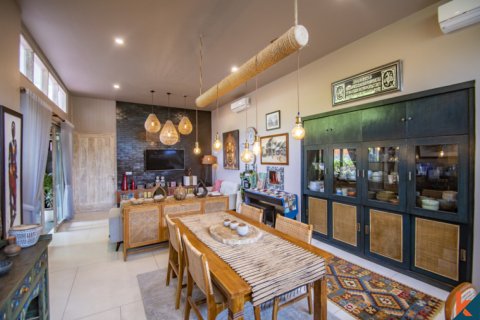 3 bedrooms Villa in Badung, Indonesia No. 10653 13