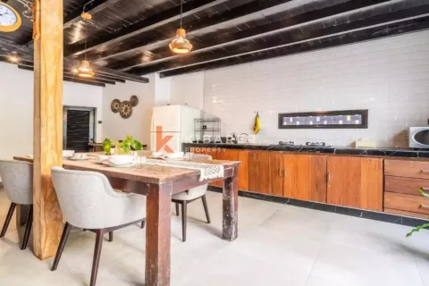 2 bedrooms Villa in Tibubeneng, Badung, Indonesia No. 12866 3