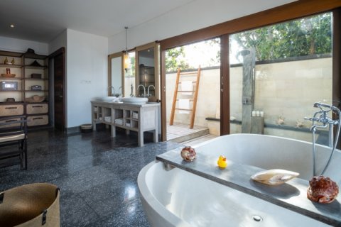 4 bedrooms Villa in Nusa Lembongan, Klungkung,  No. 878 30