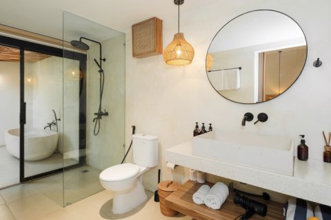 6 bedrooms Villa in South Kuta, Badung, Indonesia No. 8336 23