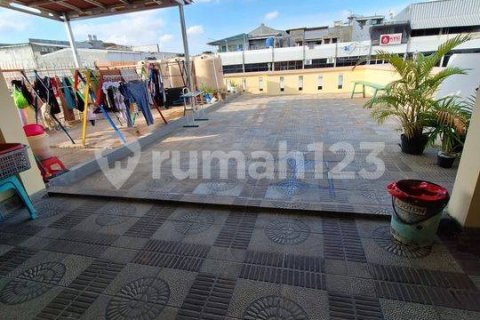 Магазин 700м2 в Kebon Jeruk, Джакарта, Индонезия № 8851 9