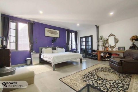 4 bedrooms Villa in Kerobokan, Badung, Indonesia No. 8860 28
