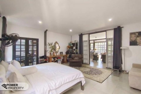 4 bedrooms Villa in Kerobokan, Badung, Indonesia No. 8860 26