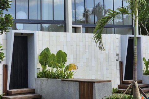 2 bedrooms Villa in Jimbaran, Badung, Indonesia No. 11368 2