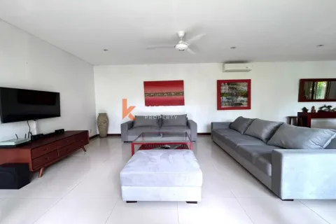 3 bedrooms Villa in Tibubeneng, Badung, Indonesia No. 11829 7