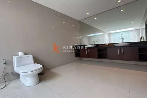 3 bedrooms Villa in Tibubeneng, Badung, Indonesia No. 11829 14
