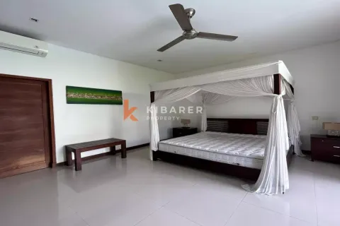 3 bedrooms Villa in Tibubeneng, Badung, Indonesia No. 11829 23