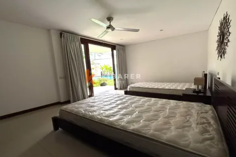 3 bedrooms Villa in Tibubeneng, Badung, Indonesia No. 11829 18