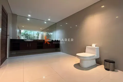 3 bedrooms Villa in Tibubeneng, Badung, Indonesia No. 11829 29