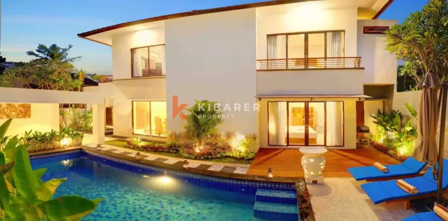 5 bedrooms Villa in Seminyak, Badung, Indonesia No. 12084